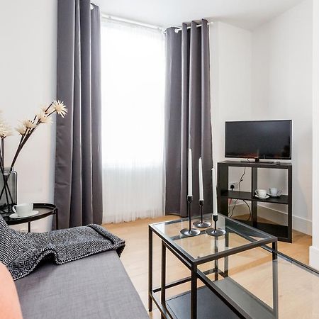 2 Bedrooms Serviced Apartment Excel Exhibition Centre, O2 Arena, Stratford Olympic City, Forest Gate, Central Londres Extérieur photo