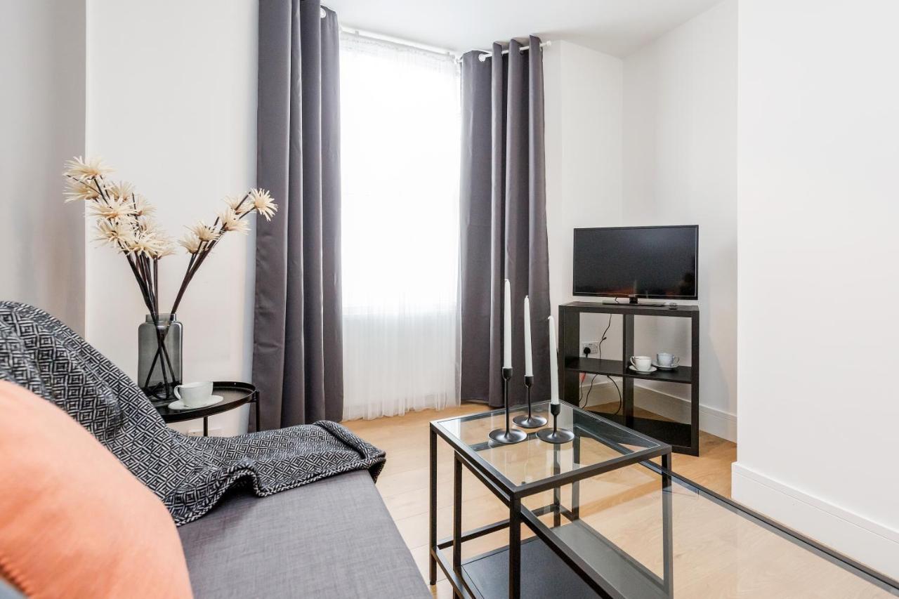 2 Bedrooms Serviced Apartment Excel Exhibition Centre, O2 Arena, Stratford Olympic City, Forest Gate, Central Londres Extérieur photo