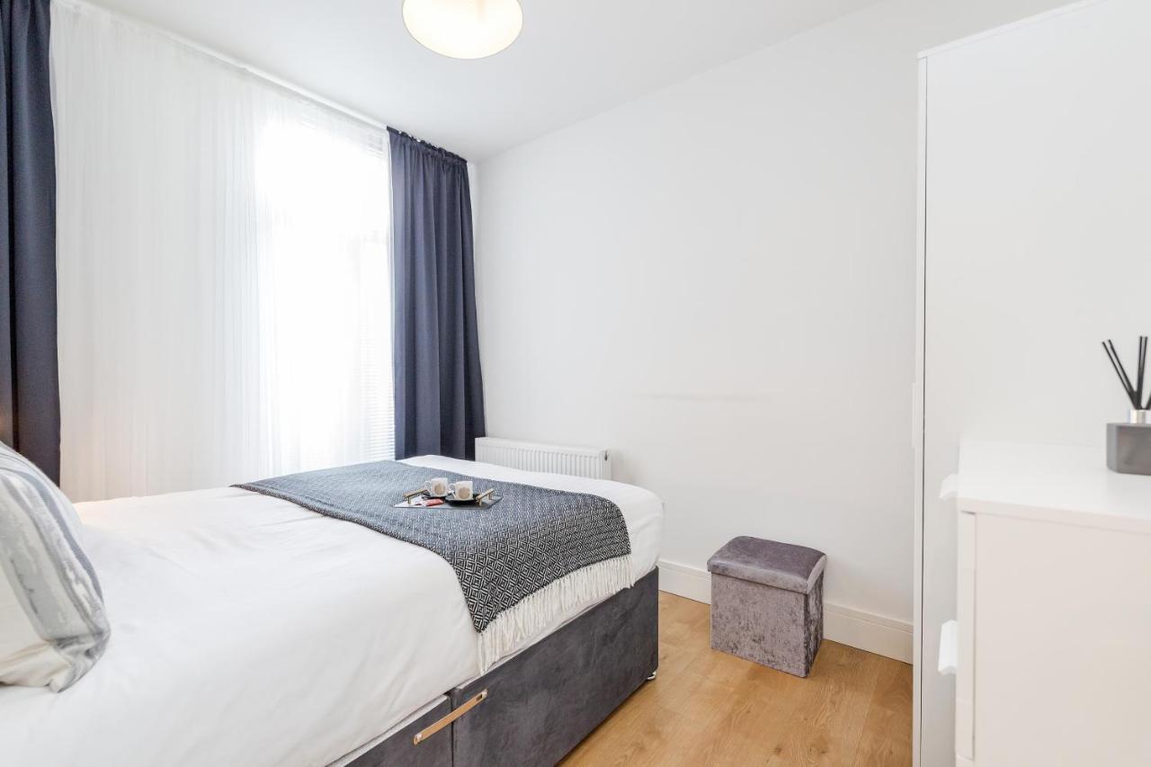 2 Bedrooms Serviced Apartment Excel Exhibition Centre, O2 Arena, Stratford Olympic City, Forest Gate, Central Londres Extérieur photo